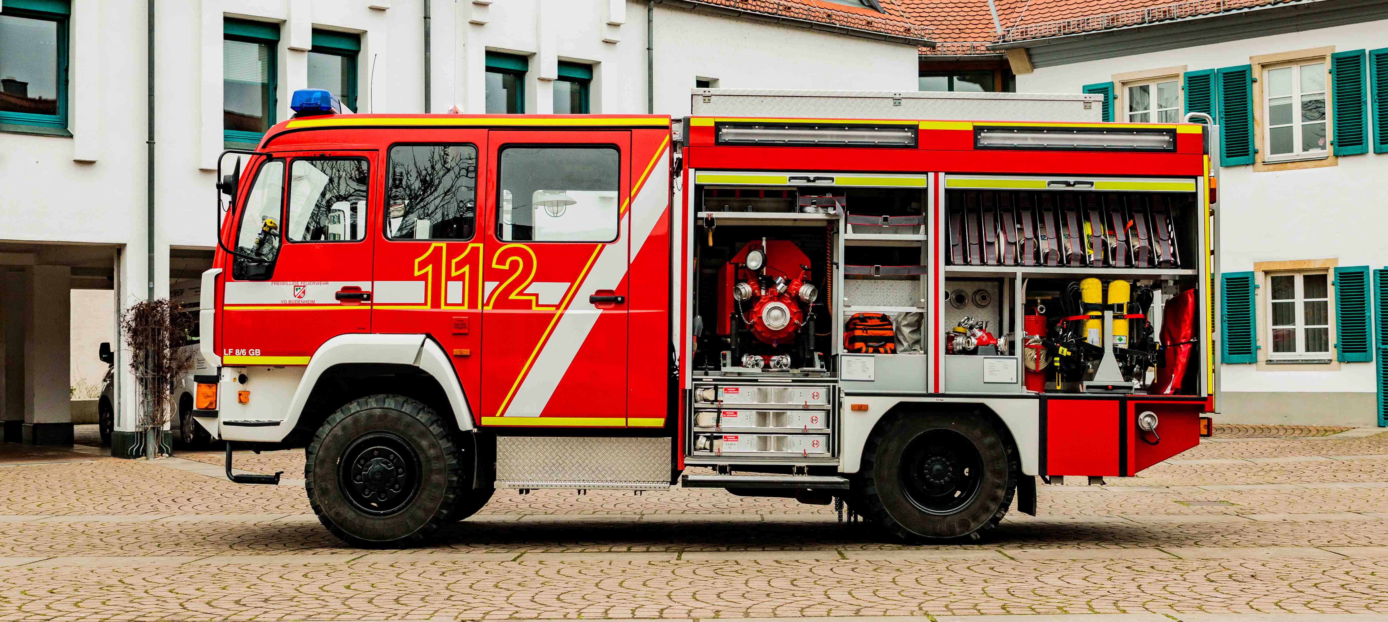 LF 8/6 Fahrerseite geöffnet